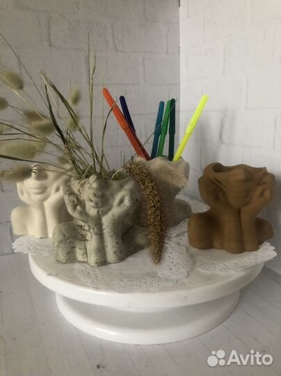 Гипсовое кашпо