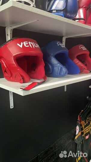 Боксерские перчатки,амуниция для единоборств