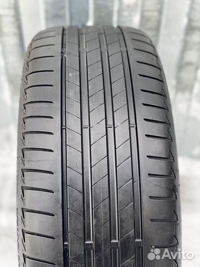 Bridgestone Turanza T005 225/40 R19 93Y