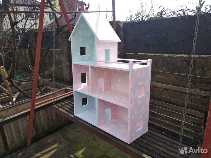 Домик для кукол
