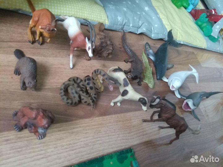 Фигурки животных schleich, procon и collecta