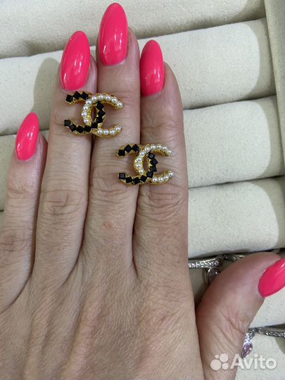 Серьги Chanel vip gift