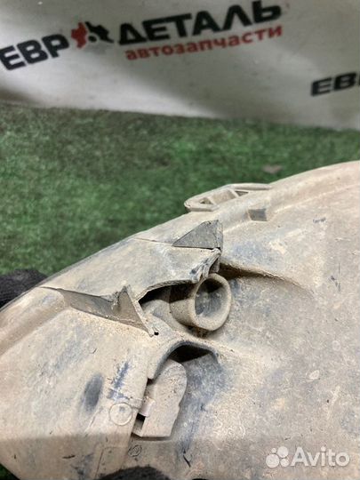 Фара передняя правая Renault Logan седан 1.4