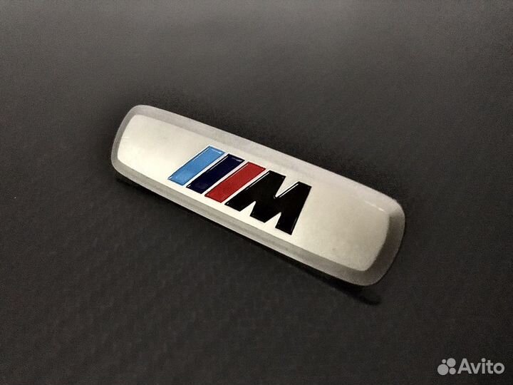 Эмблема на коврики M Power Bmw 2 вида металл