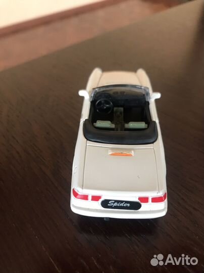 Модель автомобиля 1/43 Альфа Ромео 1989г