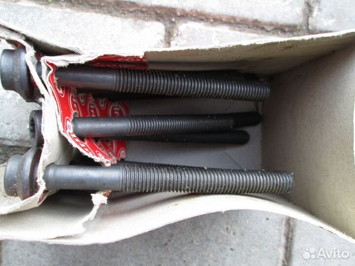 Болты крепления гбц: VW,Audi,BMW,Ford,Opel