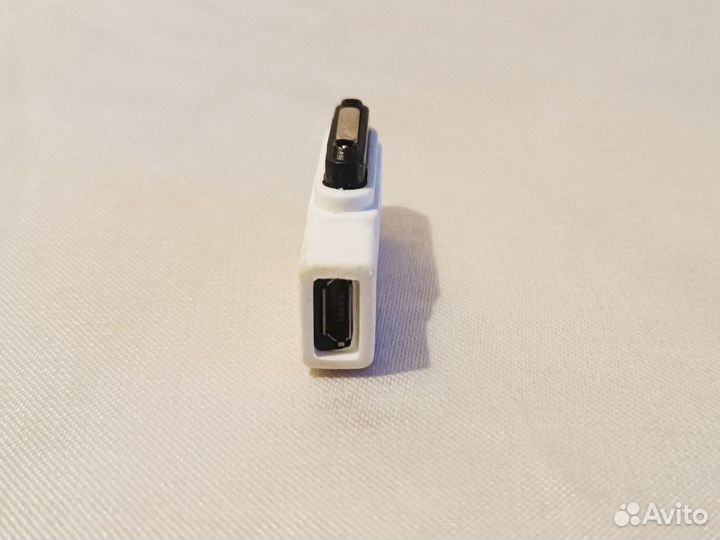 Магнитный Micro USB адаптер для Sony Z3