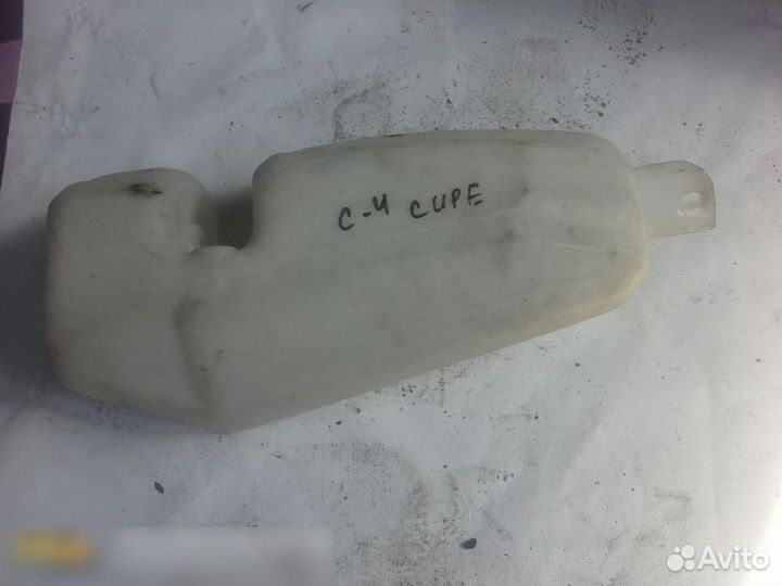 Бачок омывателя лобового стекла Renault Logan 2005