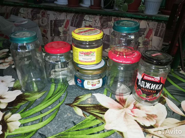 Банка стеклянная