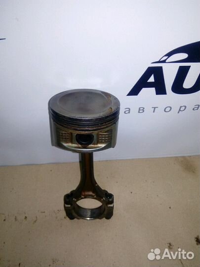 Шатун поршень Toyota 2SZ-FE