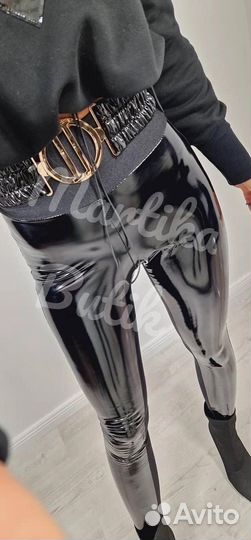 Костюм женский