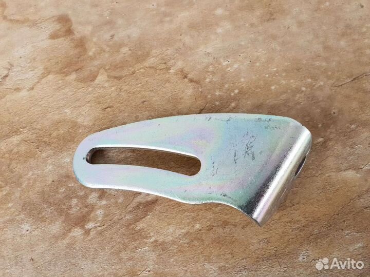 Верхнее Крепление Генератора Ваз Нива 214