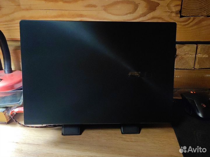Ноутбук Asus