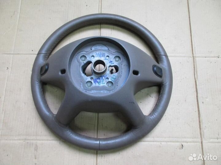 Руль w251 R-class 272.967 2007