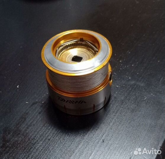 Шпуля daiwa 2508