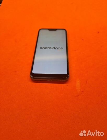 Xiaomi Mi A2 Lite Android One, 4/64 ГБ