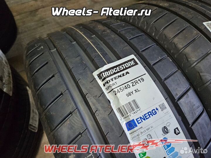 Bridgestone Potenza Sport 245/40 R19 и 275/35 R19