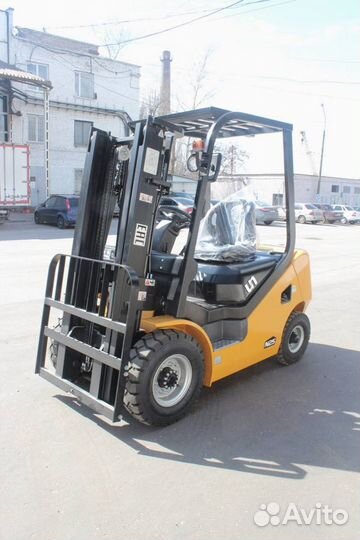 Вилочный погрузчик UN Forklifts FG25, 2023