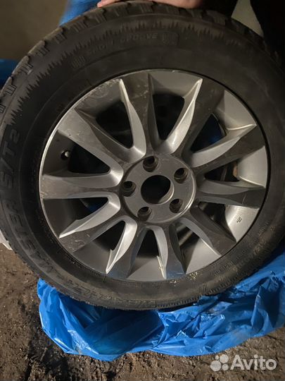 Колеса Диски литые на nissan тиану с шинами