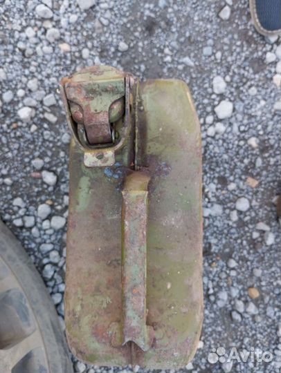 Канистра металлическая 10 л, 20 л