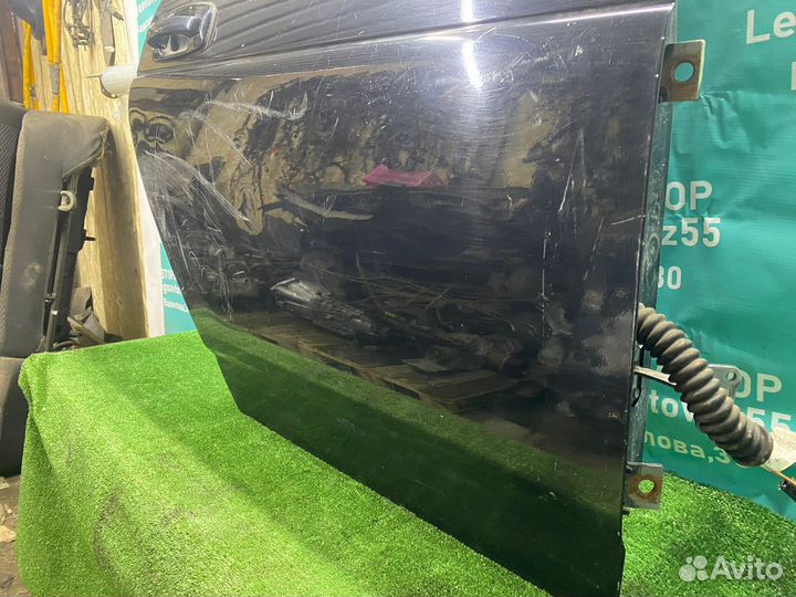 Задняя правая дверь лада приора