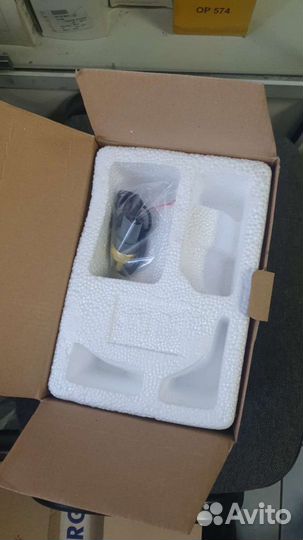 Водяная помпа в сборе VW Audi Skoda Seat 06H121026