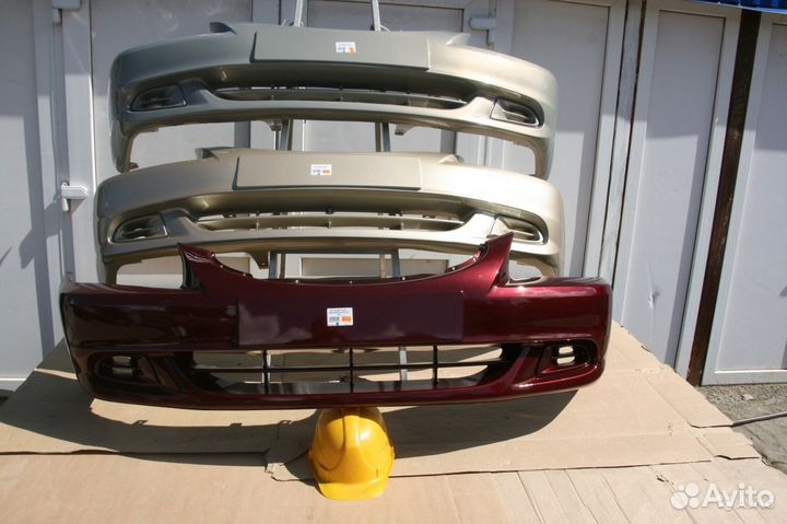 Hyundai Accent Бампер в цвет автомобиля