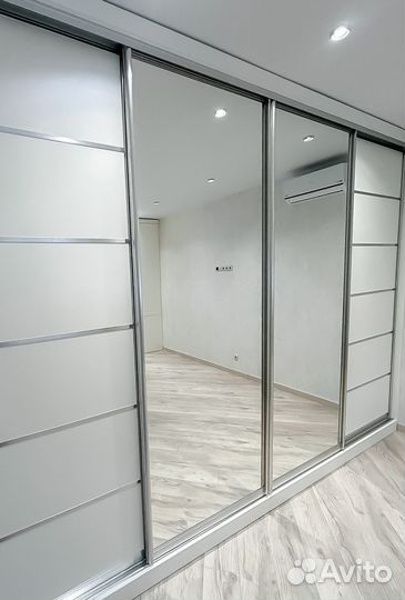 Распашной шкаф на заказ. Производство