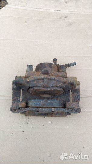 Тормозные суппорта передние volvo s80 II