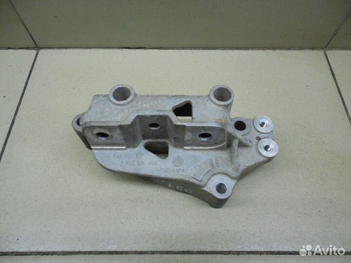 Кронштейн двигателя правый Yeti 2009