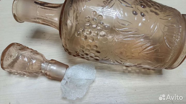 Графин Розовое стекло ussr