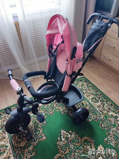 Детский трехколесный велосипед