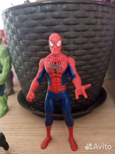 Фигурки супергероев Marvel