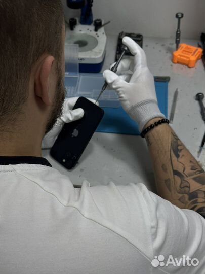Ремонт iPhone Samsung Honor с гарантией 12 месяцев