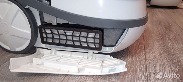 Моющий пылесос Bosch(Zelmer)