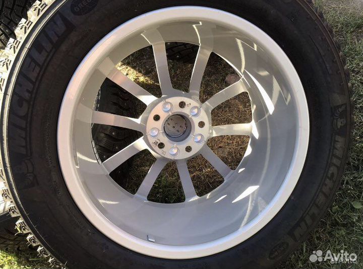 Ковка Оригинал Audi A6 NEW C8 / Michelin