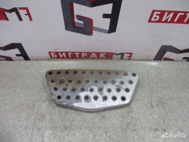 Подножка средняя MAN TGA, TGS, TGX