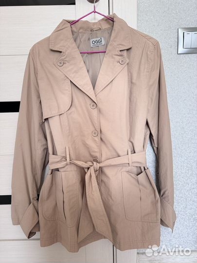 Плащ женский