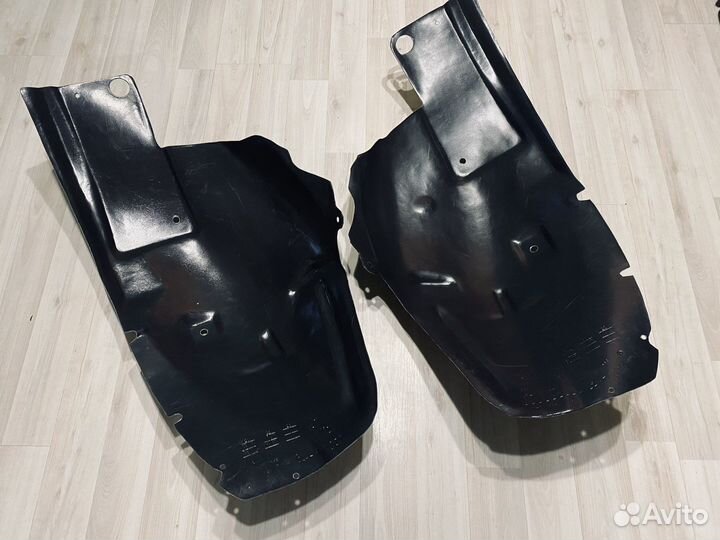 Подкрылки передние Ford Mustang 05-09