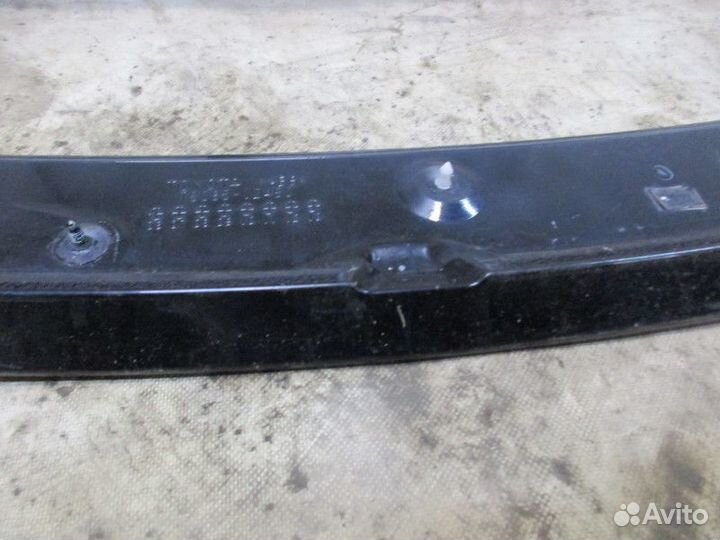 Спойлер (дефлектор) багажника Toyota Auris (E15) 2