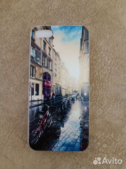 Чехлы на iPhone 5s, se