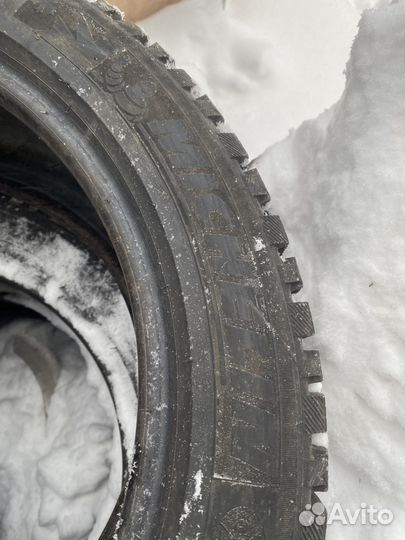 Michelin X-Ice North 3 255/45 R18