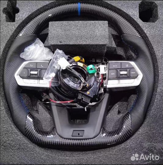 Руль стиль TLC-300 (Карбон, Перфорация)