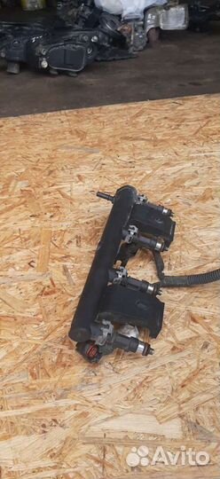 Топливная рампа в сборе peugeot 206 / citroen