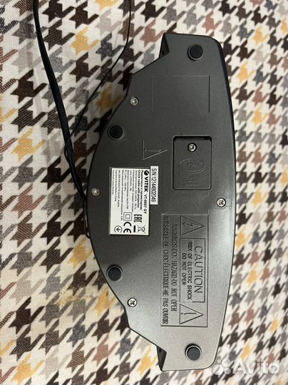 Радиобудильник часы с проектором Vitek