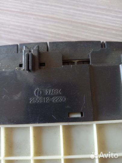 Блок управления печкой Toyota Mark 2 110 2JZ-GTE