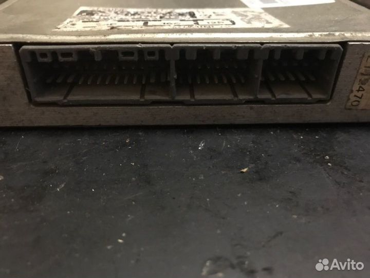 Блок управления двс Toyota Corona