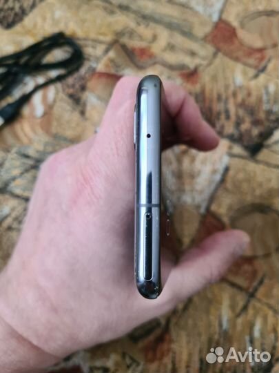 Samsung Galaxy S20, 8/128 ГБ