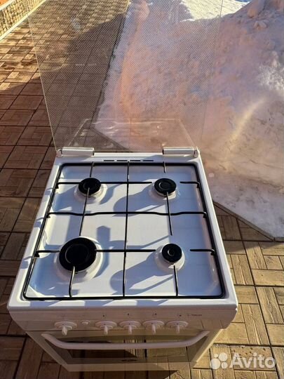 Плита электрическая и вытяжка