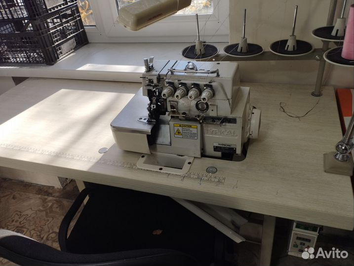 Оверлок typical GN795D